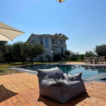 Villa Kamila Tirana Esterno foto