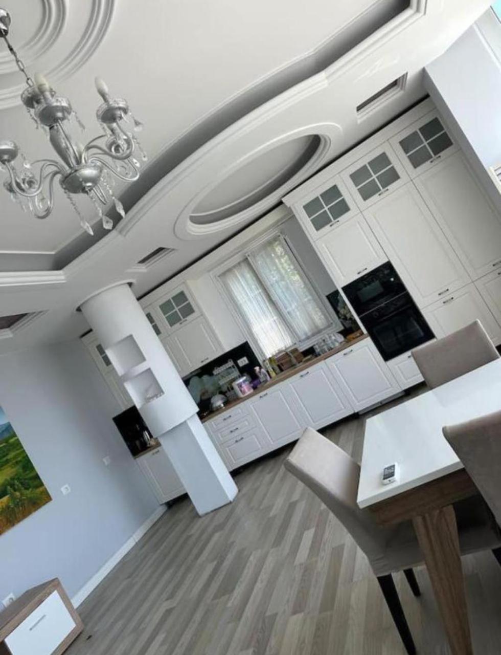 Villa Kamila Tirana Esterno foto